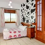 6 Bedroom Awesome In Estepona