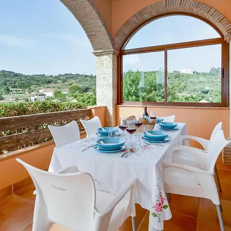 6 Bedroom Awesome In Semesterbostad Estepona