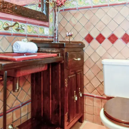 6 Bedroom Awesome In Semesterbostad *