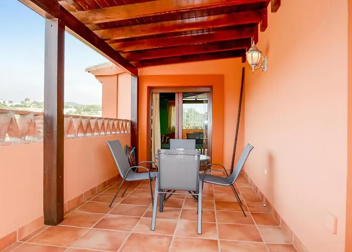 6 Bedroom Awesome In