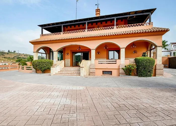 Hébergement de vacances 6 Bedroom Awesome In