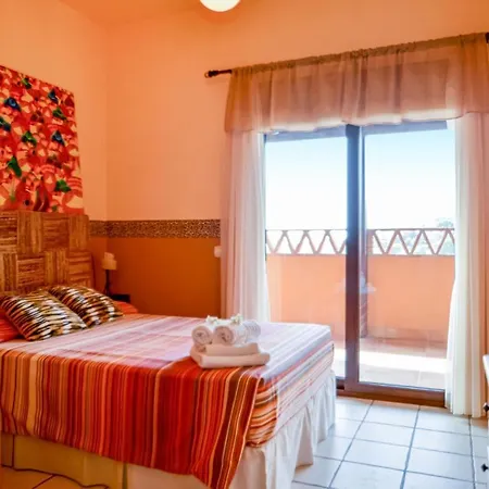 6 Bedroom Awesome In Dom wakacyjny *