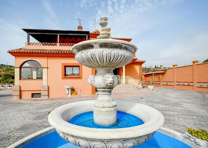 6 Bedroom Awesome In *